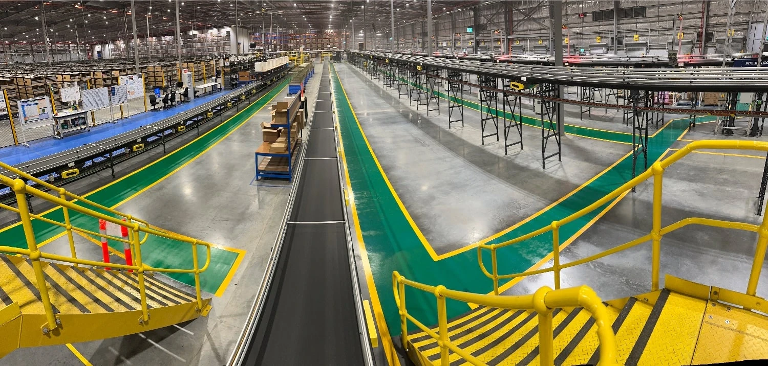 Distribution centre floor markings
